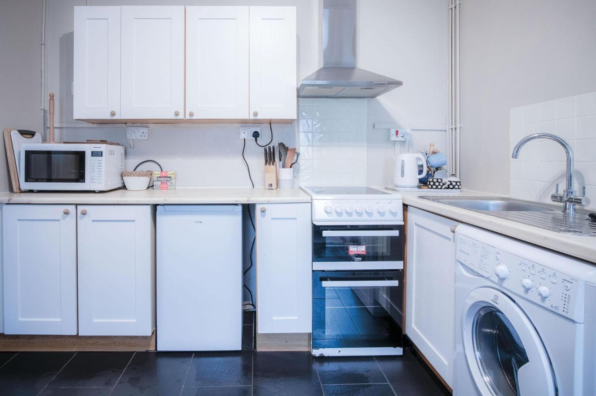 Primrose - 1 Bedroom - Llanteg Crunwear