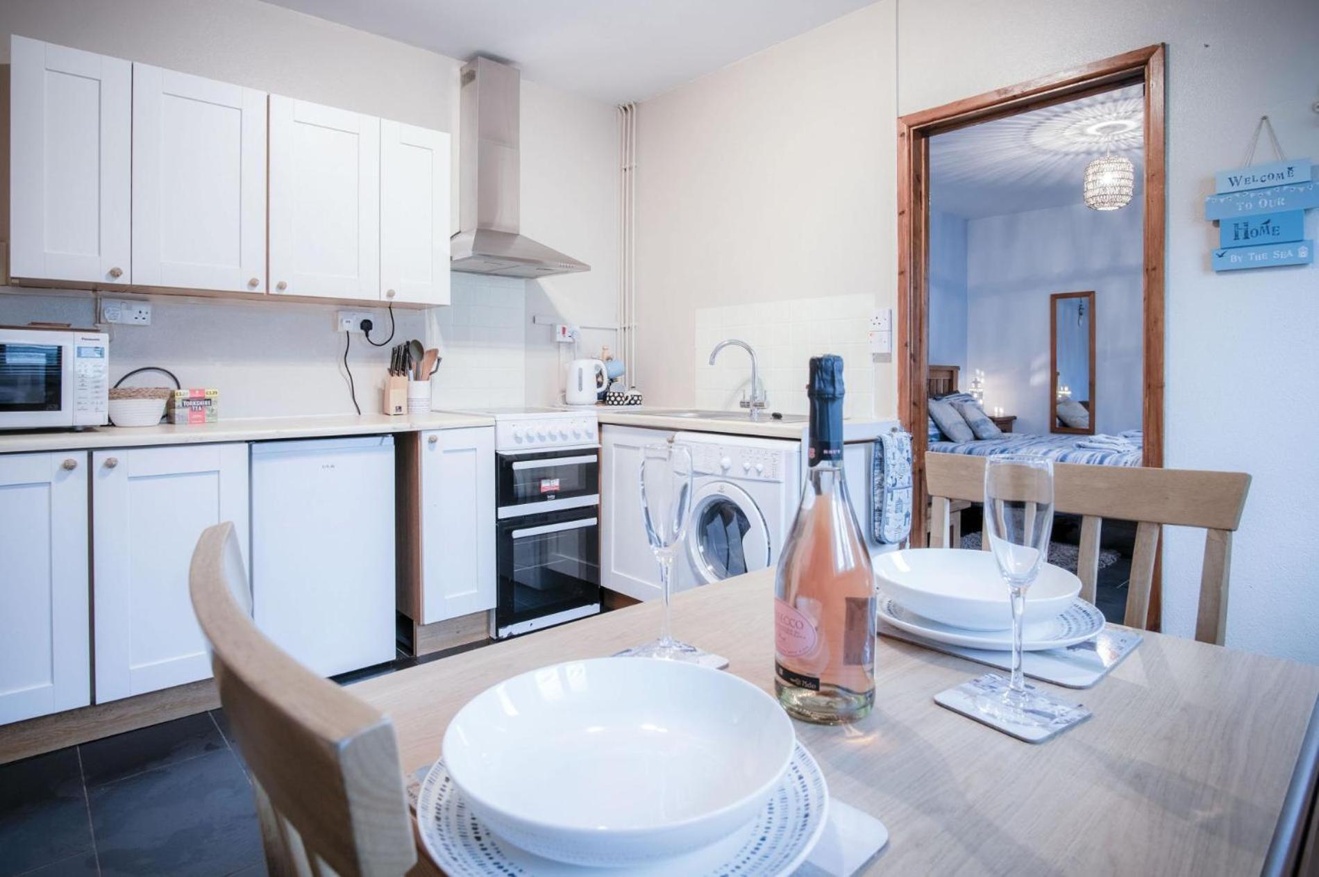 Primrose - 1 Bedroom - Llanteg
