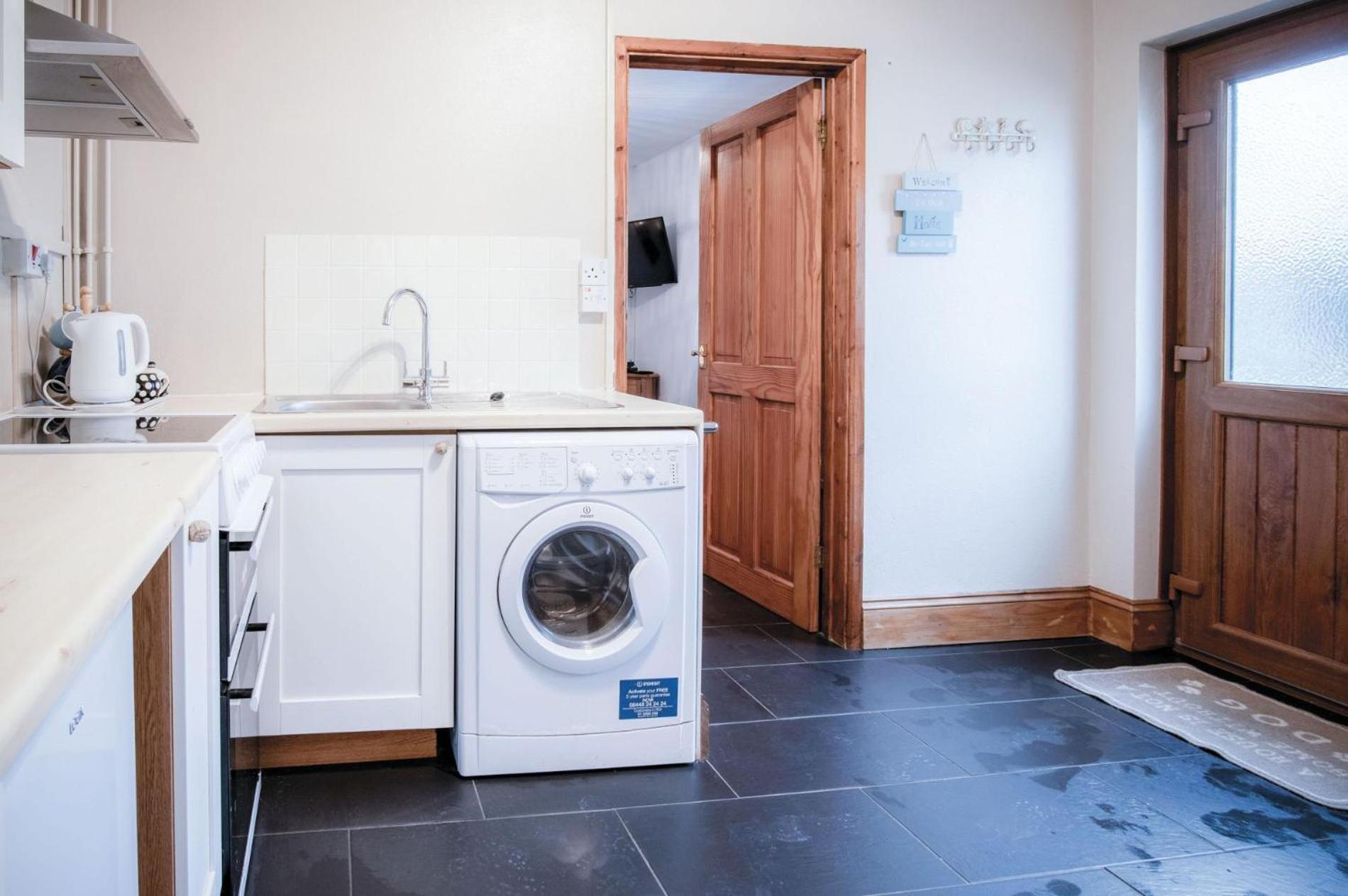 Holiday home Primrose - 1 Bedroom - Llanteg *